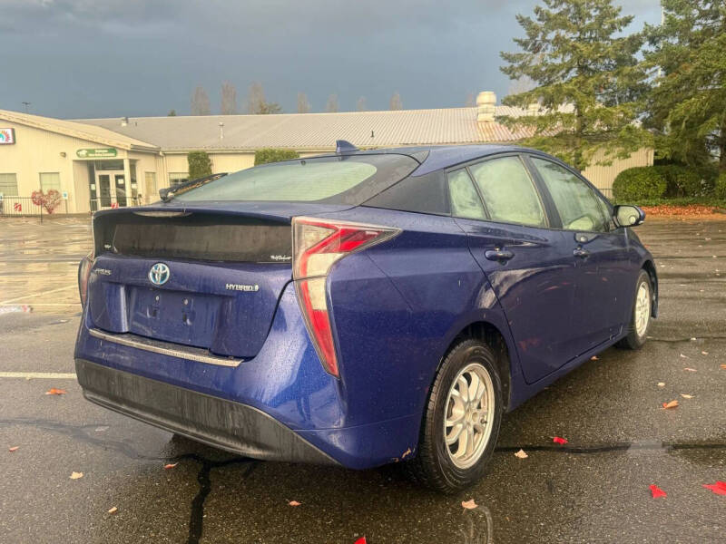 2016 Toyota Prius Two