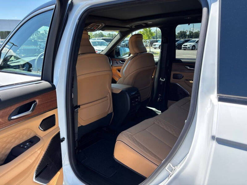 2026 Jeep Grand Cherokee Summit