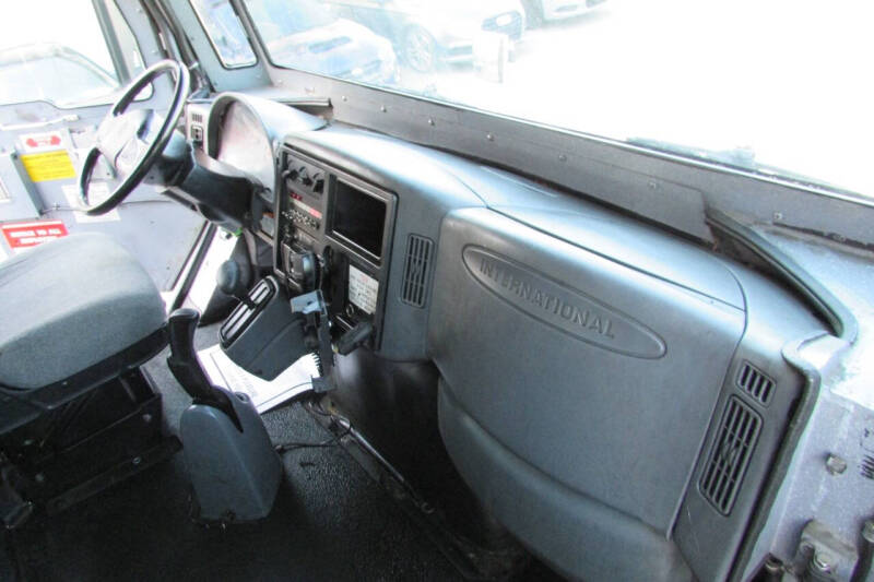 2006 International DuraStar 4300