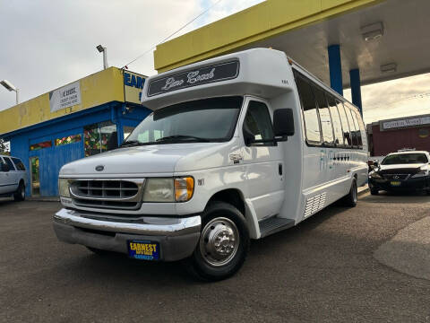 2002 Ford E-Series for sale at Earnest Auto Sales in Roseburg OR