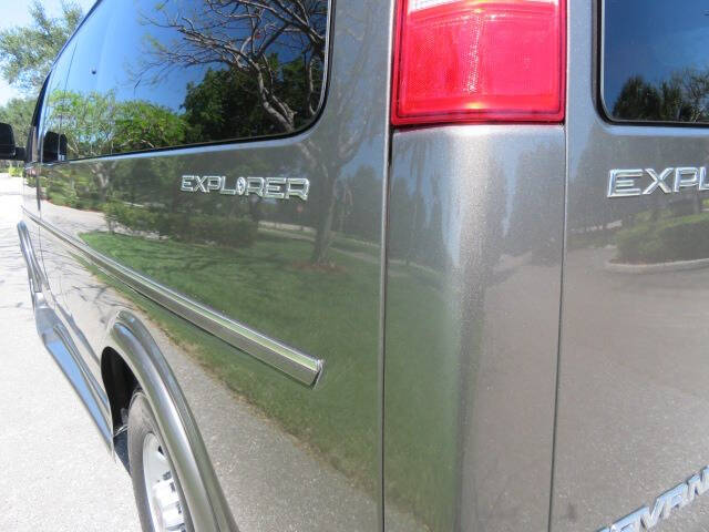 2021 GMC Savana LS 2500