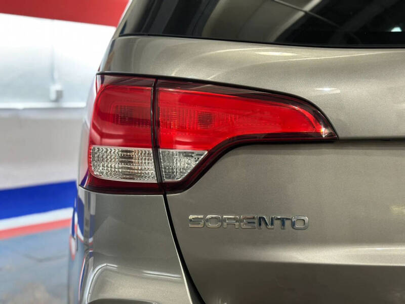 2015 Kia Sorento LX