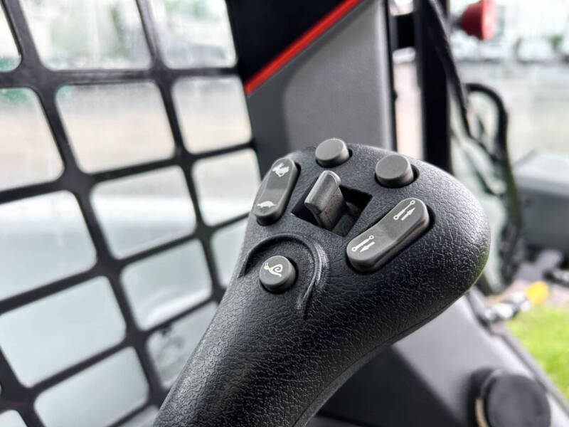 2020 Bobcat S64 Skidloader