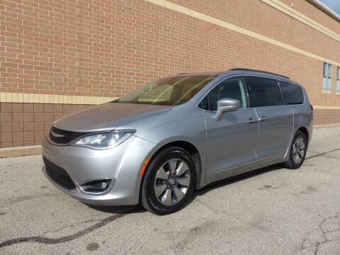 2017 Chrysler Pacifica for sale at Macomb Automotive Group in New Haven MI