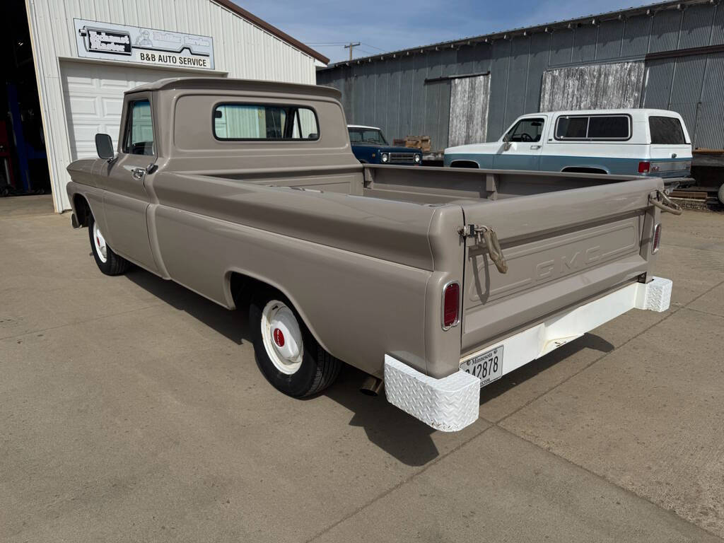1965 GMC C/K 1500 Series 10