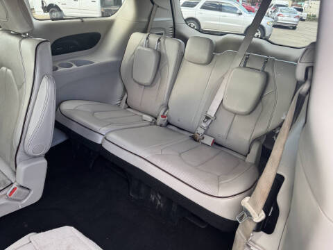 2017 Chrysler Pacifica Limited