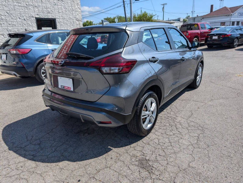 2023 Nissan Kicks S