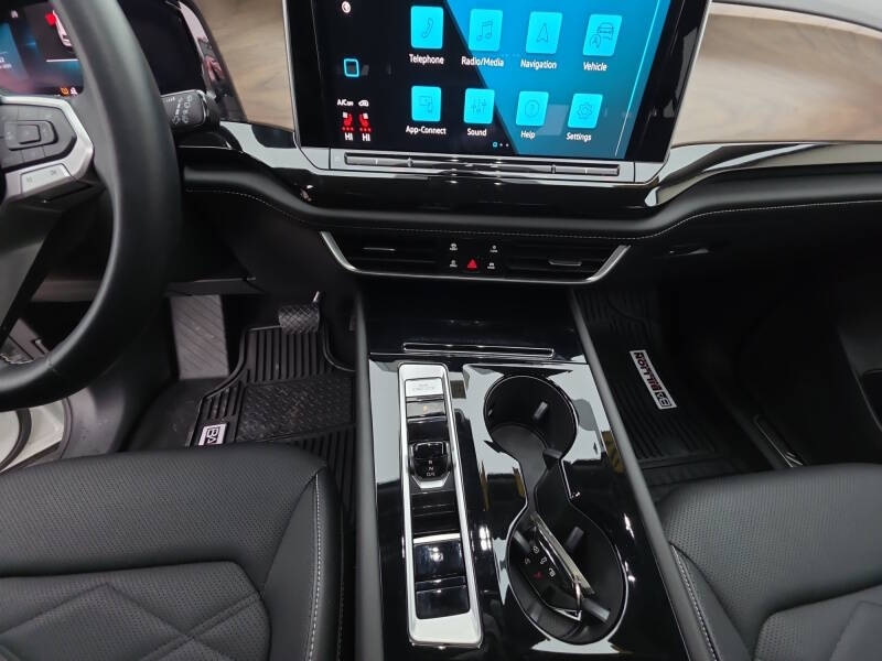 2025 Volkswagen Atlas SE 4Motion