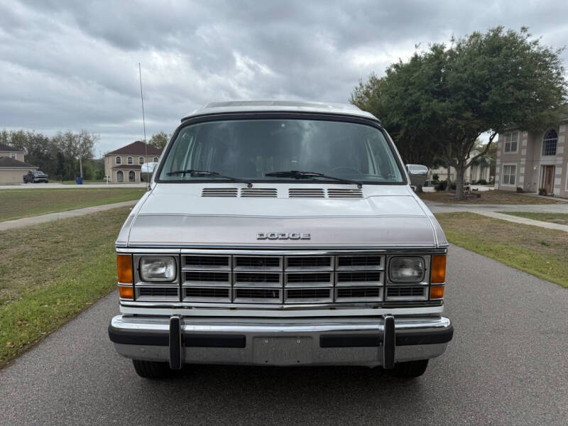 1992 Dodge Ram Van B250 Maxi