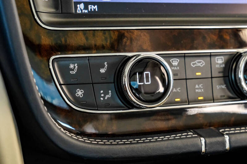 2019 Bentley Bentayga V8
