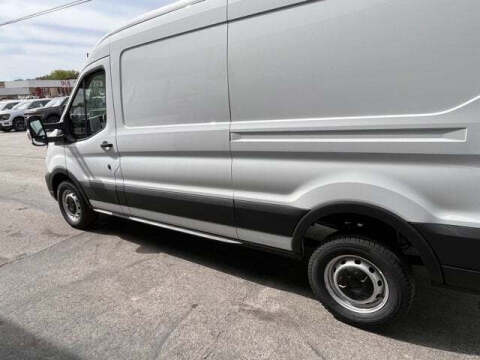 2025 Ford Transit 250