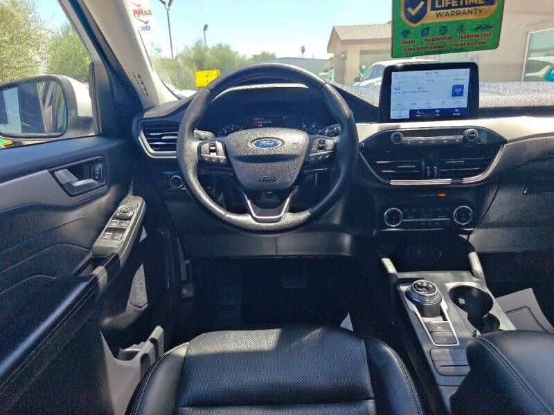 2022 Ford Escape SEL