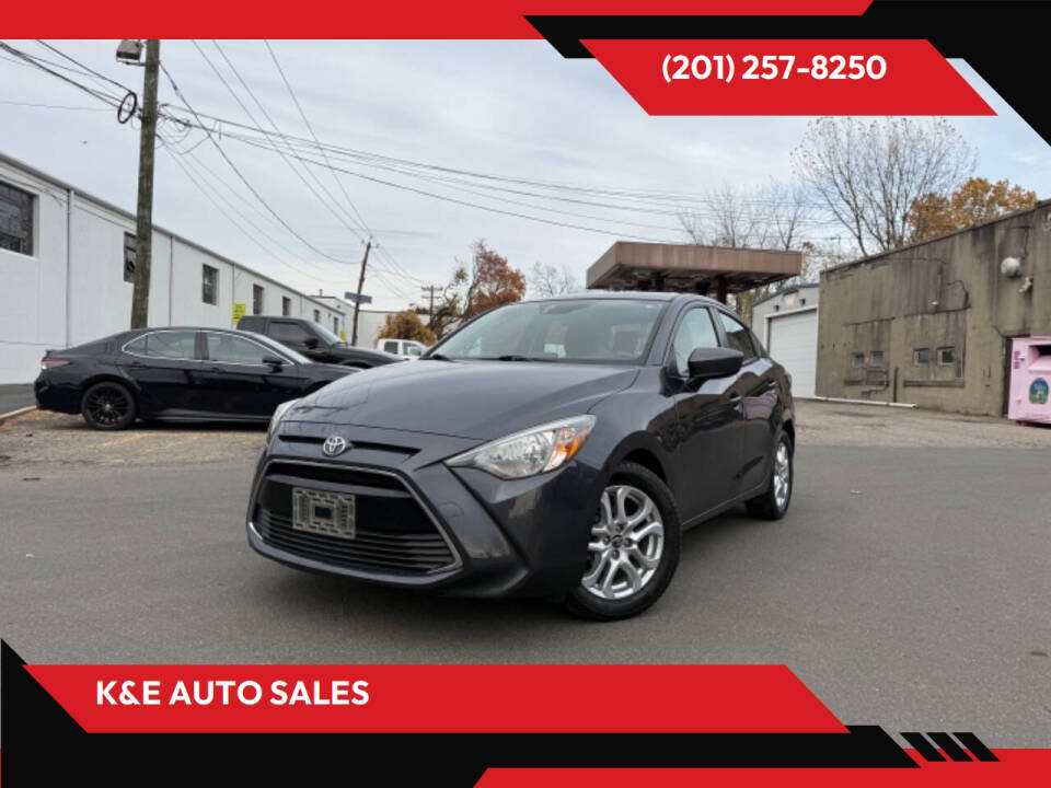 2017 Toyota Yaris iA Base's photo