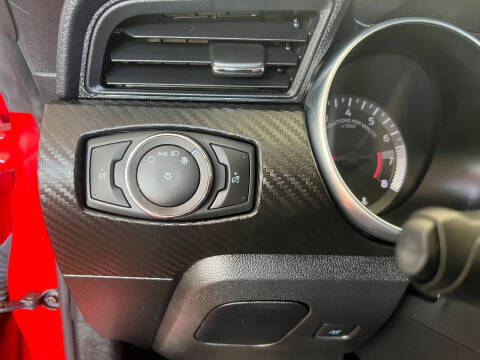 2022 Ford Mustang EcoBoost