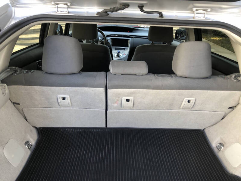 2012 Toyota Prius Two