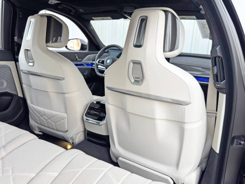 2023 BMW i7 xDrive60