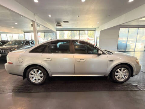 2009 Ford Taurus SE