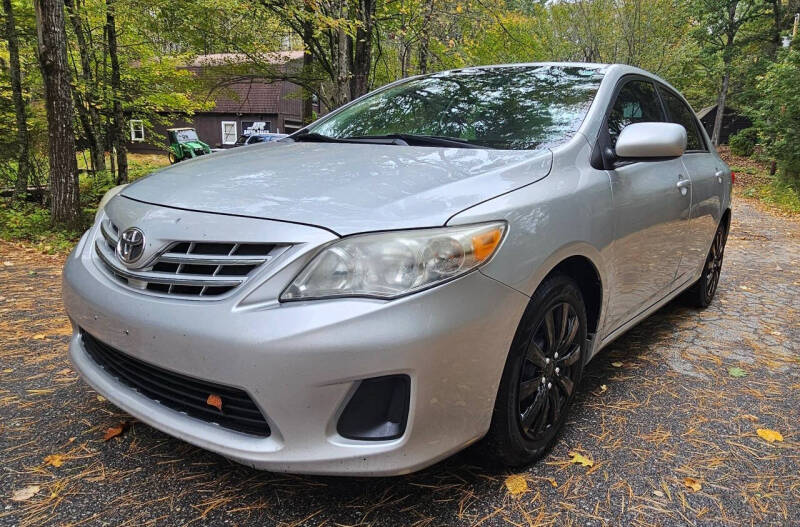 2013 Toyota Corolla LE's photo