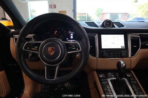 2018 Porsche Macan