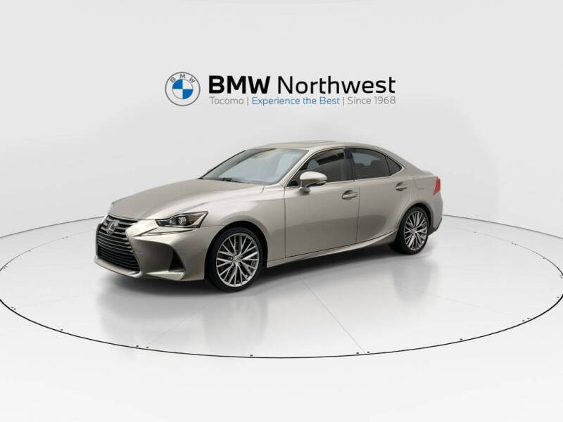 2017 Lexus IS 200t