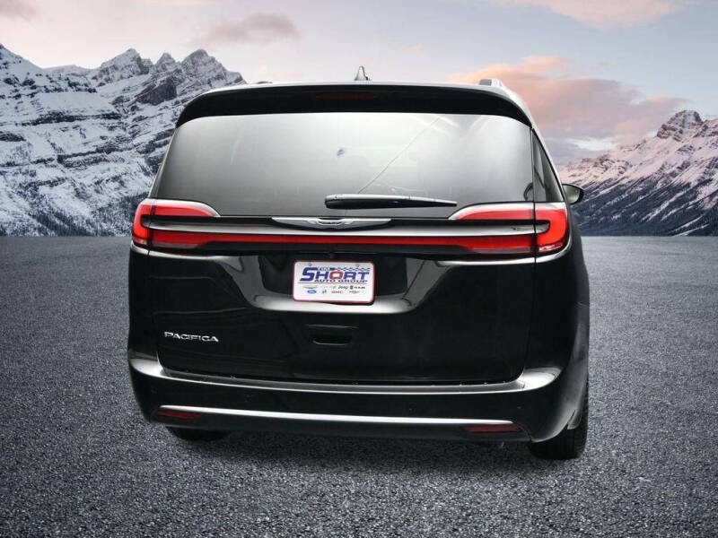 2026 Chrysler Pacifica Pinnacle