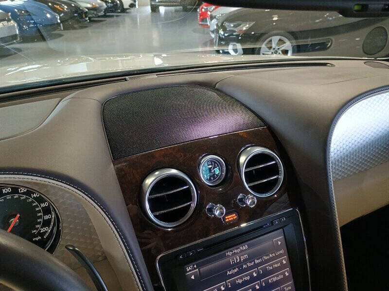 2012 Bentley Continental 42