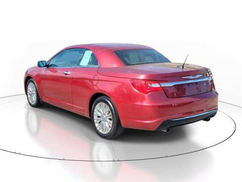 2013 Chrysler 200 Limited