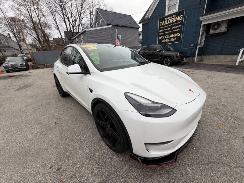 2023 Tesla Model Y Long Range