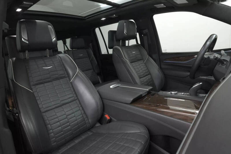 2021 Cadillac Escalade ESV Sport Platinum