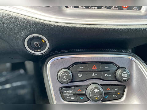 2015 Dodge Challenger