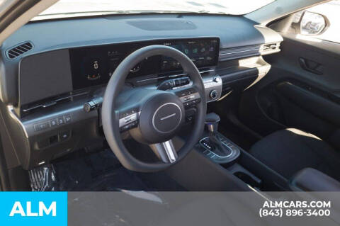 2025 Hyundai Kona SE