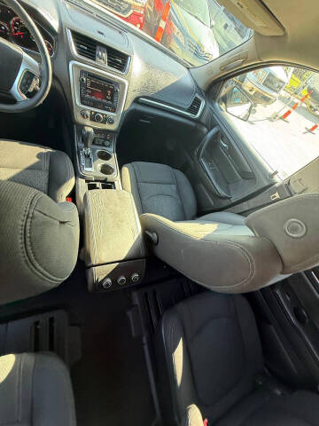 2015 GMC Acadia SLE-2