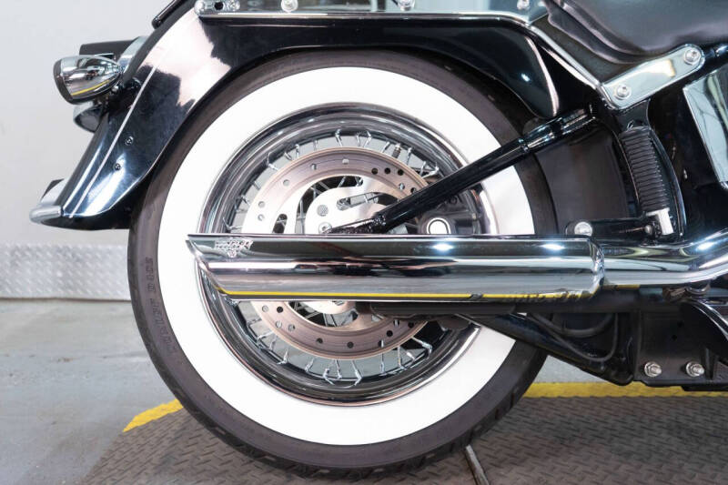 2012 Harley-Davidson Heritage Softail Classic