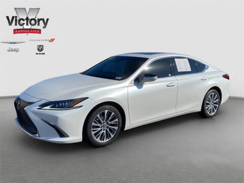 2021 Lexus ES 250