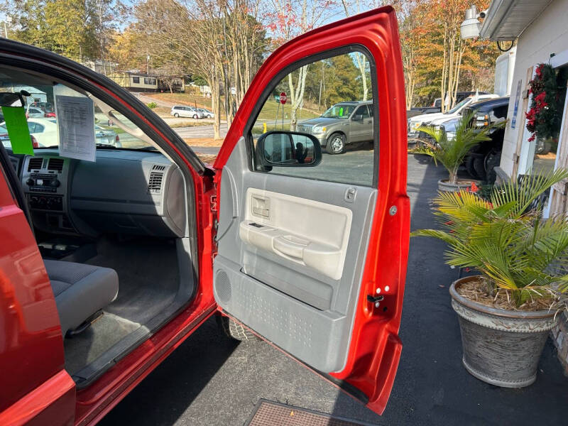 2007 Dodge Dakota SLT photo 19