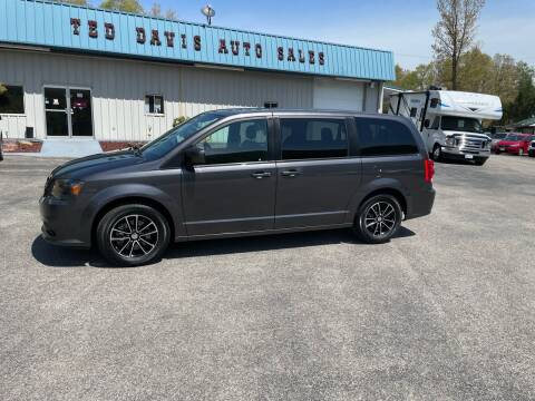 2018 Dodge Grand Caravan for sale at Ted Davis Auto Sales in Riverton WV