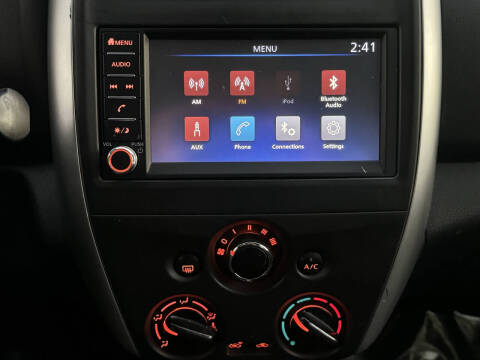 2019 Nissan Versa SV