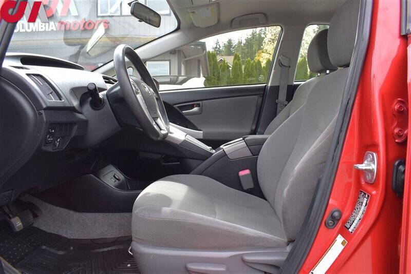 2014 Toyota Prius Two