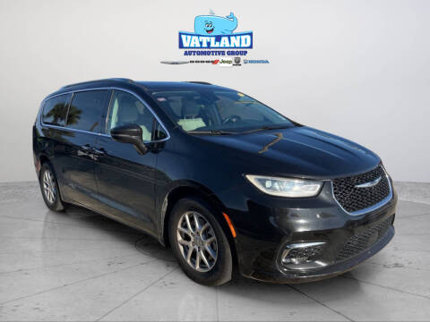 2021 Chrysler Pacifica Touring L