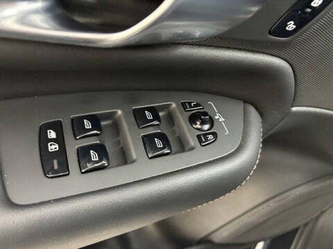 2021 Volvo XC90 Recharge T8 Inscription 6P