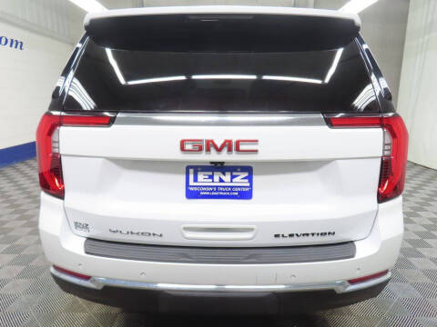 2025 GMC Yukon Elevation