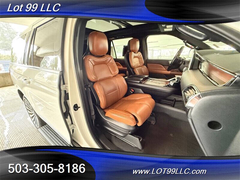 2021 Lincoln Navigator L Reserve