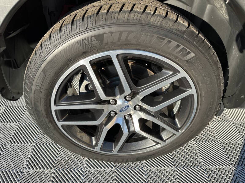 2019 Ford Explorer Sport