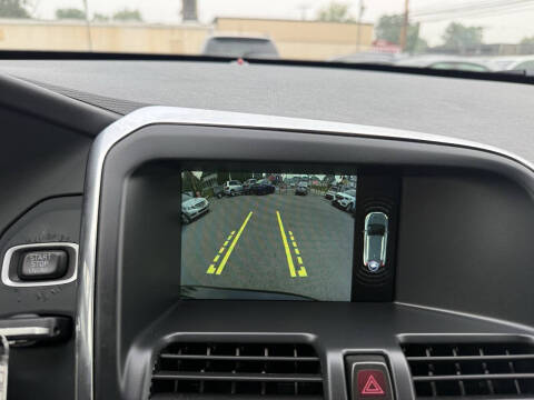 2016 Volvo XC60 T6 Drive-E