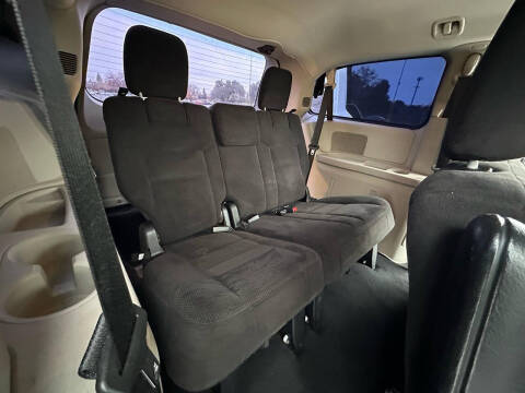 2014 Dodge Grand Caravan American Value Package