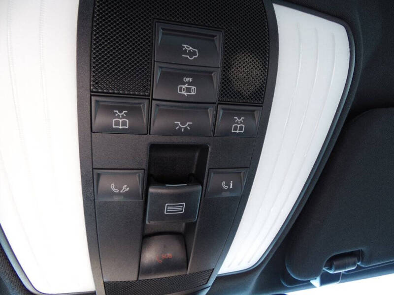 2011 Mercedes-Benz E-Class