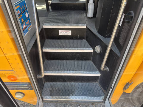 2006 Freightliner FS65 Chassis