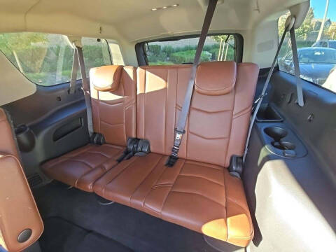 2015 Cadillac Escalade ESV Premium