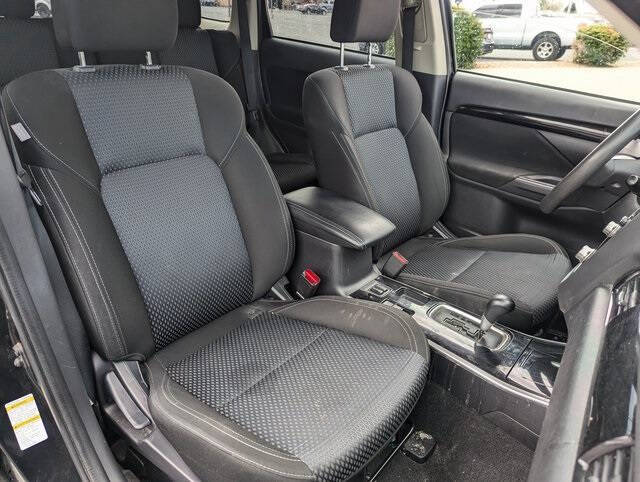 2020 Mitsubishi Outlander for sale at Axio Auto Boise in Boise, ID