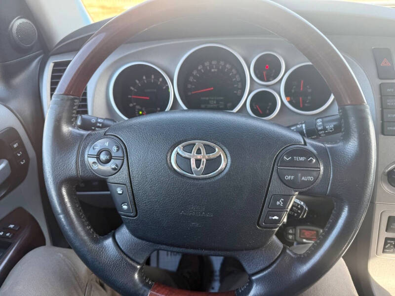 2013 Toyota Sequoia Platinum
